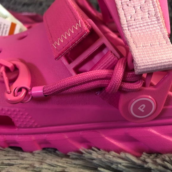 New with tags Limited Edition Post Malone Crocs - Picture 2 of 13